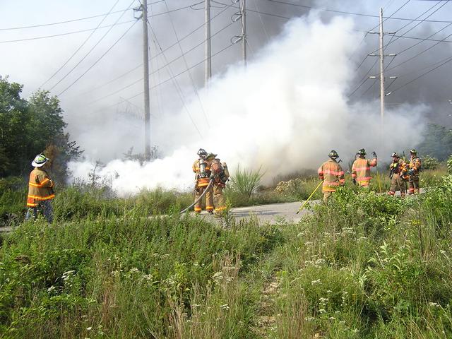 Mutual Aide to Holtsville Brush Fire 8-19-04